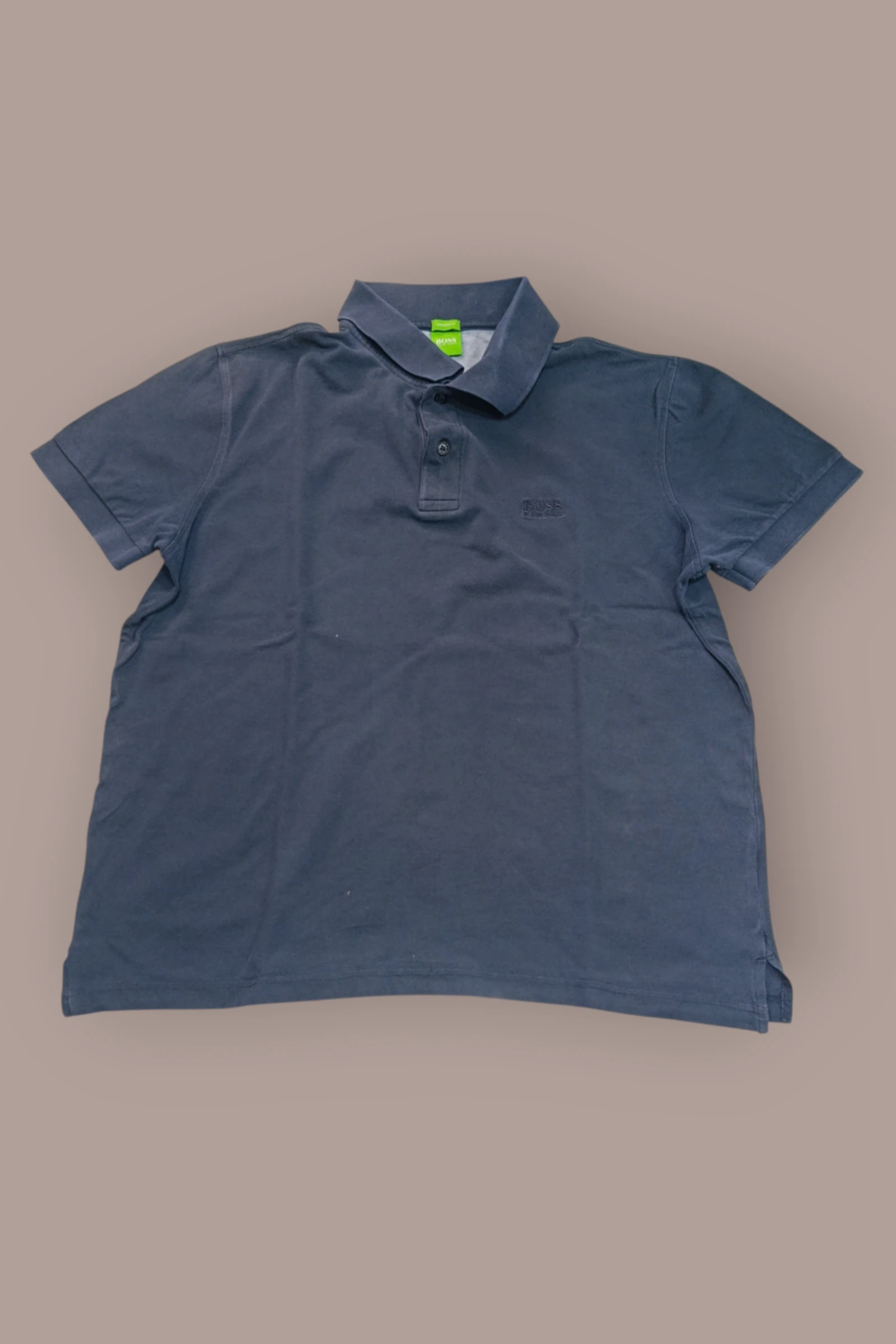 | Polo Hugo Boss Hombre | Color Azul Marino | Manga Corta | Talla L |